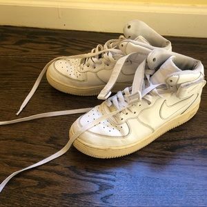 Air Force 1 High Top Sneakers